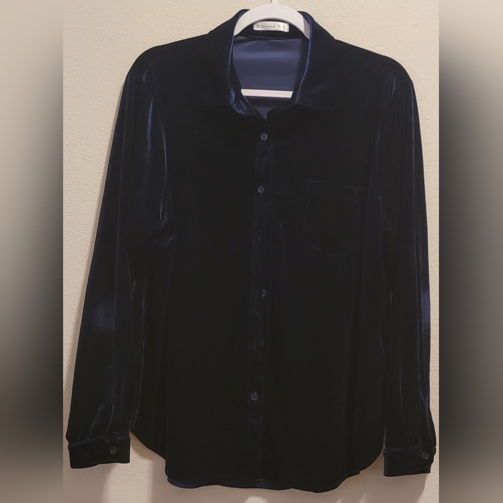 Velvet Button-Up Shirt in Deep Blue